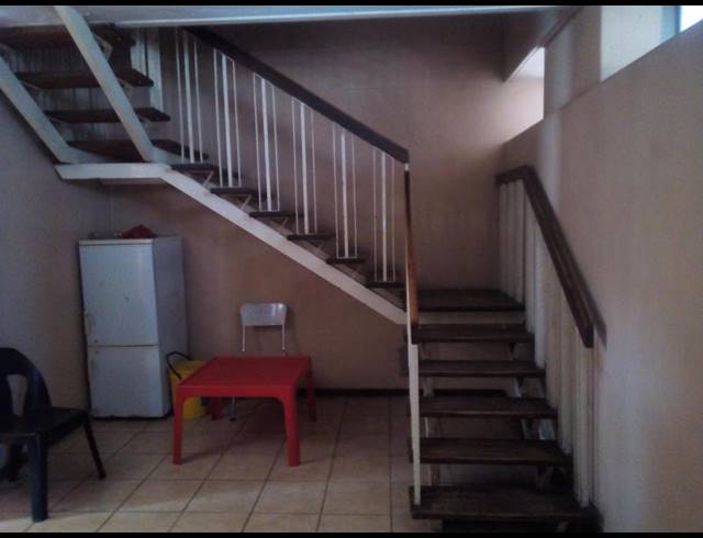3 BEDROOM DUPLEX FOR SALE IN SUNNYSIDE